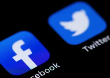 فيسبوك وتويتر: هل هذه هي نهاية الطريق لعملاقي وسائل التواصل الاجتماعي؟