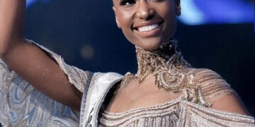 قائمة النساء الجميلات لعام 2022