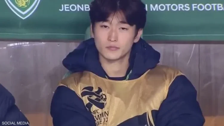 بسبب “سيل المعجبين”.. لاعب يضطر لإغلاق هاتفه بالمونديال