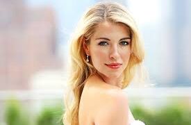 كيف تحافظين على مكياجك في حرارة الصيف؟