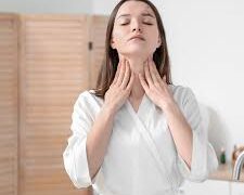 يوغا الوجه.. هل حقا تحتاج وجوهنا تمارين خاصة؟